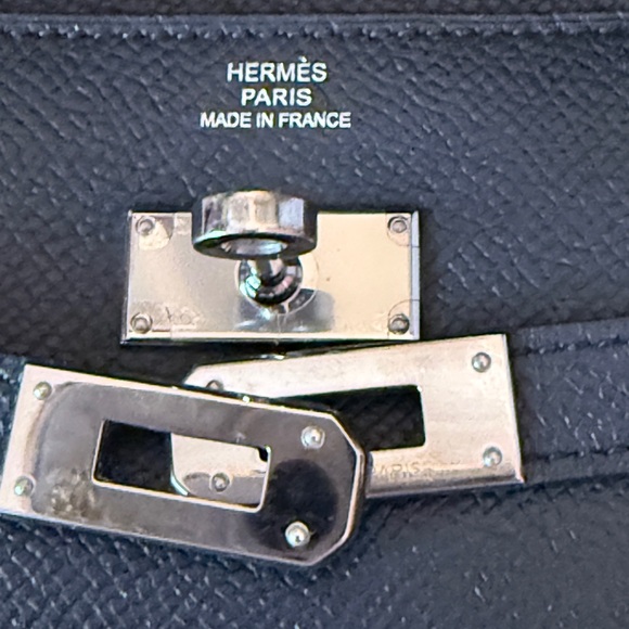 Authentic Hermes Kelly Longue Wallet- Epsom PHW - Picture 6 of 12